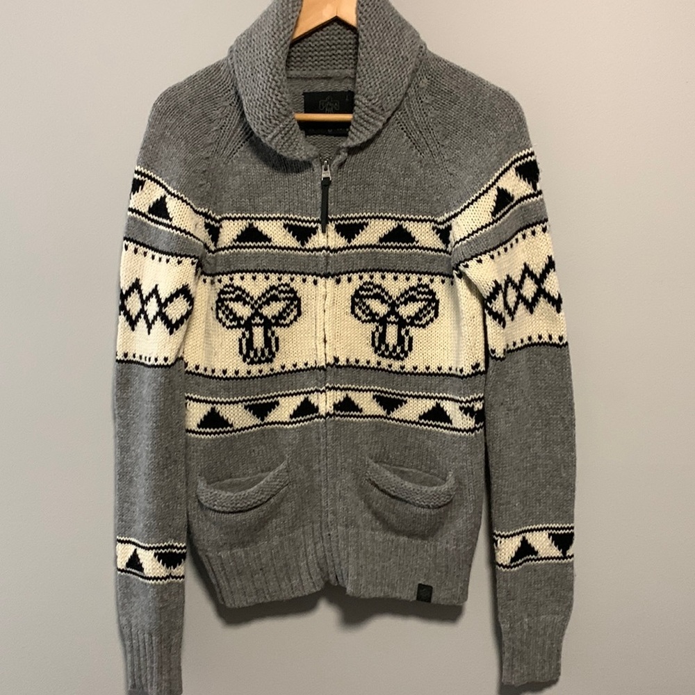 Aritzia TNA Lambswool Sweater
